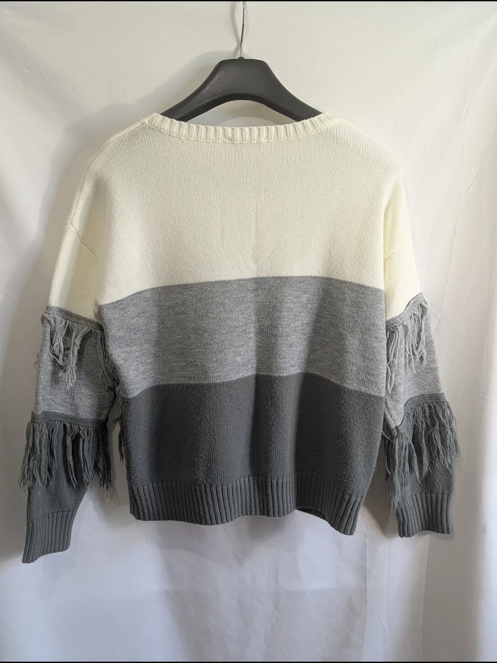 Pink Lily Fringe Colorblock Knit Sweater Ivory Gray Long Sleeve Boho Size S